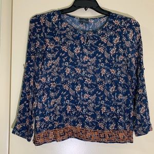 Market and spruce embroidered top